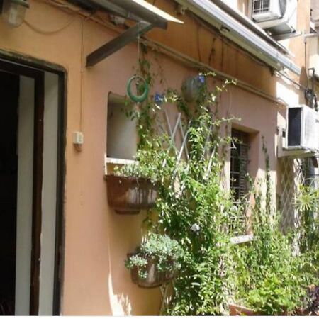 Independent With Garden Heart Of Trastevere John Cabot Rom Eksteriør billede