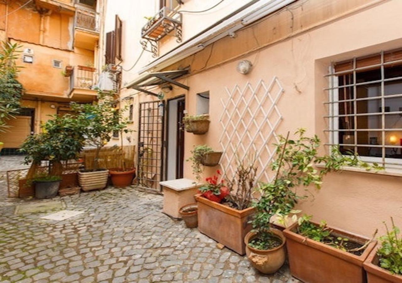 Independent With Garden Heart Of Trastevere John Cabot Rom Eksteriør billede